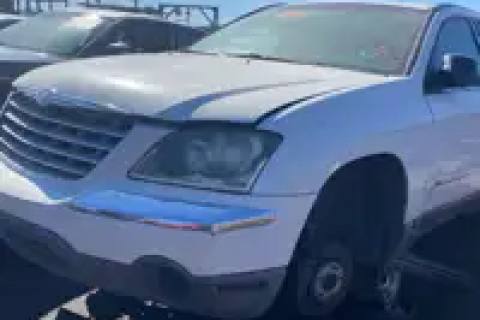 Photo of 2006 Chrysler Pacifica