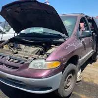 Photo of 1999 Dodge Caravan