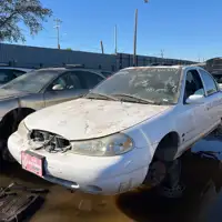 Photo of 1999 Ford Contour