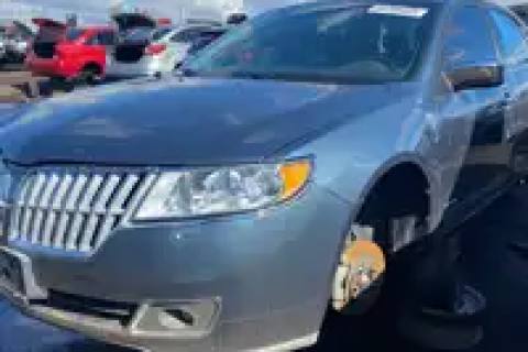 Photo of 2011 Ford Mkz