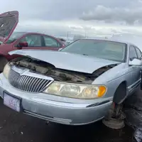 Photo of 1998 Ford Lincoln Continental