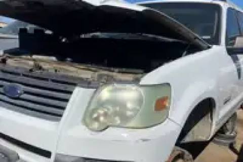 Photo of 2006 Ford Explorer