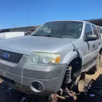Photo of 2005 Ford Escape