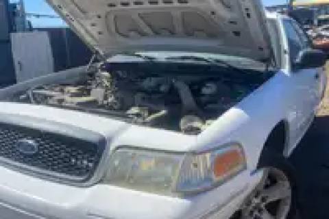 Photo of 2009 Ford Crown Victoria
