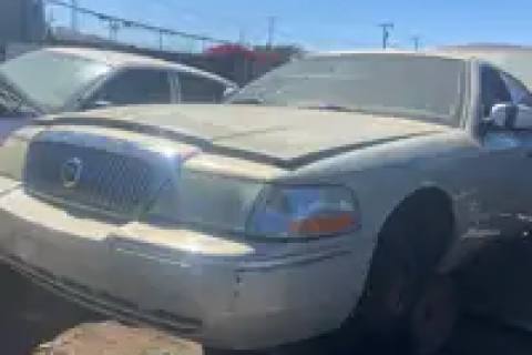 Photo of 2005 Ford Grand Marquis