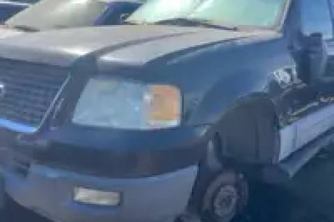 Photo of 2006 Ford Expedition