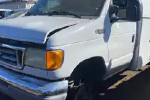 Photo of 2004 Ford Ford E150 Van