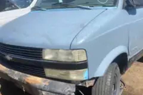 Photo of 1998 General Motors Astro