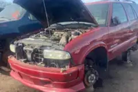 Photo of 2002 General Motors Blazer S10/Jimmy S15