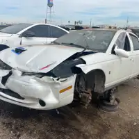Photo of 1998 General Motors Saturn S Series