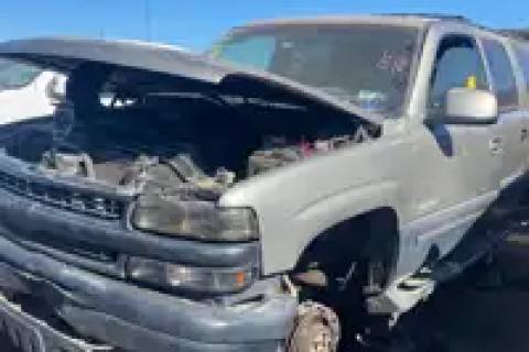 Photo of 2000 General Motors Suburban 1500