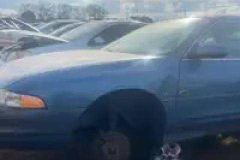 Photo of 1999 General Motors Intrigue