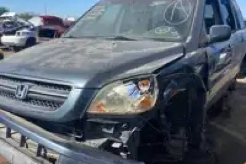 Photo of 2005 Honda Pilot