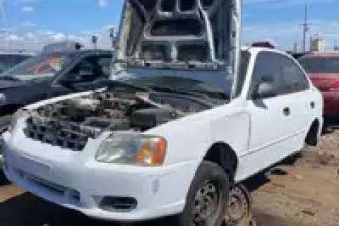 Photo of 2002 Hyundai Accent