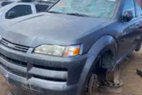Photo of 2002 Isuzu Isuzu Axiom