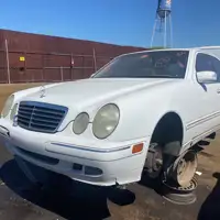 Photo of 2001 Mercedes-Benz Mercedes E-Class