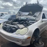 Photo of 2003 Mercedes-Benz Mercedes C-Class