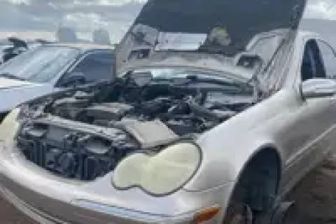 Photo of 2003 Mercedes-Benz Mercedes C-Class