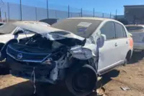 Photo of 2011 Nissan Versa