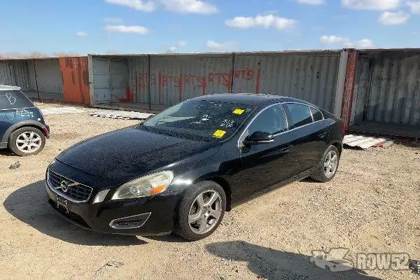 Photo of 2013 Volvo S40