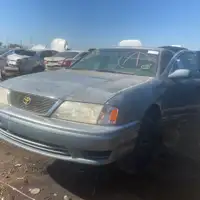 Photo of 1999 Toyota Avalon