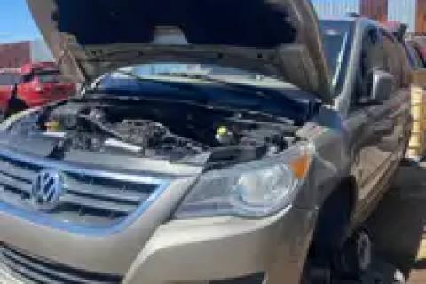 Photo of 2009 Volkswagen Routan