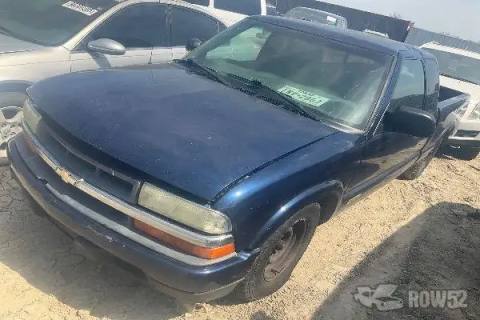 Photo of 2003 Chevrolet S10 Pickup