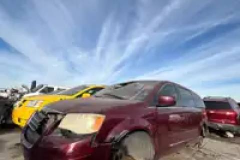 Photo of 2008 Chrysler Town & Country