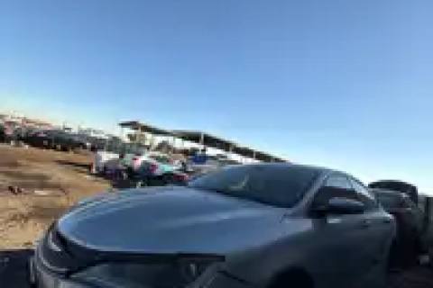 Photo of 2015 Chrysler 200