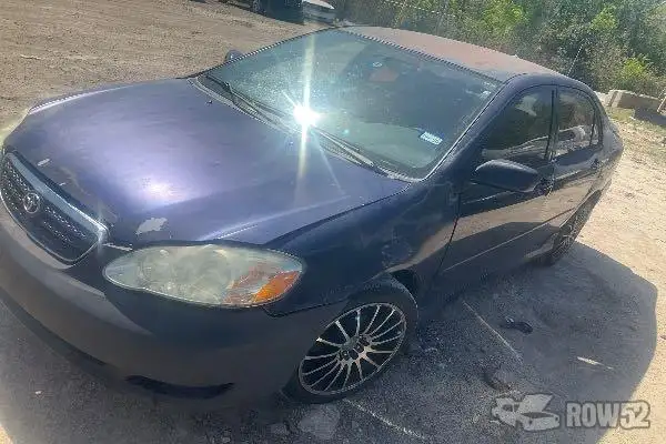 Photo of 2005 Toyota Corolla