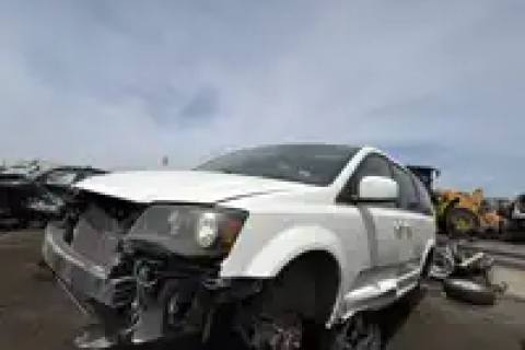 Photo of 2013 Chrysler Town & Country