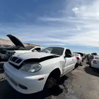 Photo of 2000 Daewoo Lanos