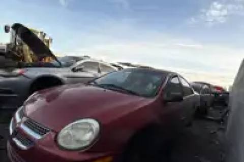 Photo of 2005 Dodge Neon