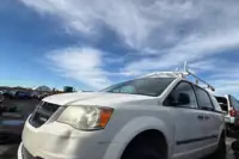 Photo of 2012 Dodge Caravan