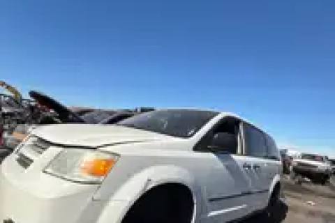 Photo of 2010 Dodge Caravan