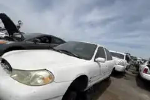 Photo of 1999 Ford Contour