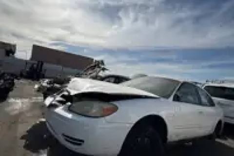 Photo of 2006 Ford Taurus