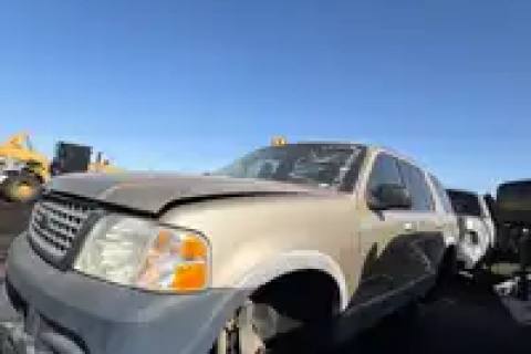 Photo of 2002 Ford Explorer