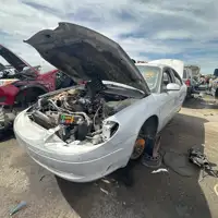 Photo of 2003 Ford Taurus