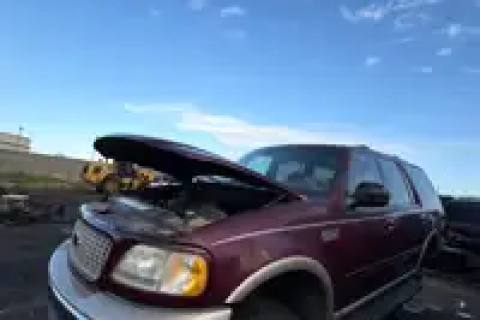 Photo of 1999 Ford Expedition