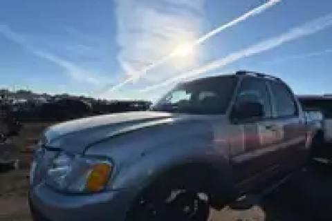 Photo of 2003 Ford Explorer