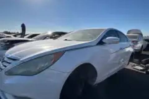 Photo of 2013 Hyundai Sonata