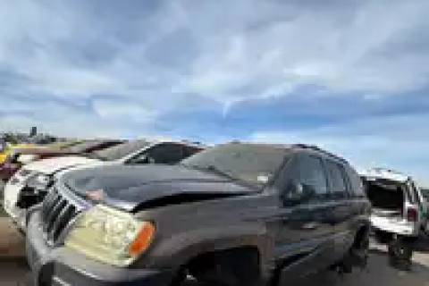 Photo of 2002 Jeep Grand Cherokee
