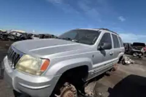 Photo of 2004 Jeep Grand Cherokee