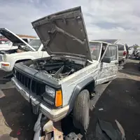 Photo of 1993 Jeep Cherokee