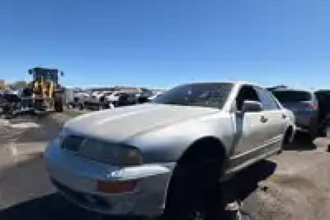 Photo of 2002 Mitsubishi Diamante
