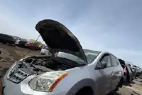 Photo of 2011 Nissan Rogue