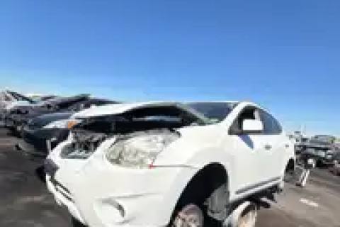 Photo of 2011 Nissan Rogue