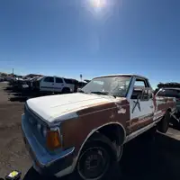 Photo of 1983 Nissan Nissan Pickup