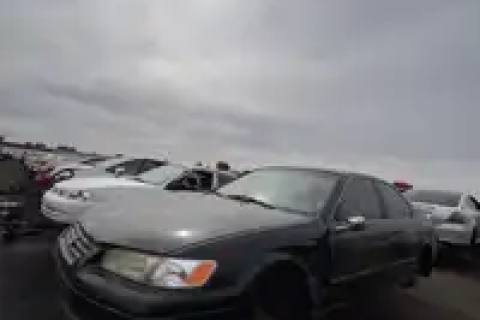 Photo of 1999 Toyota Camry